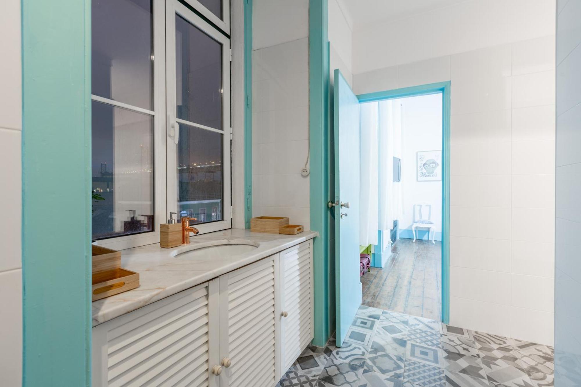 C&O Guest House Lissabon Exterior foto